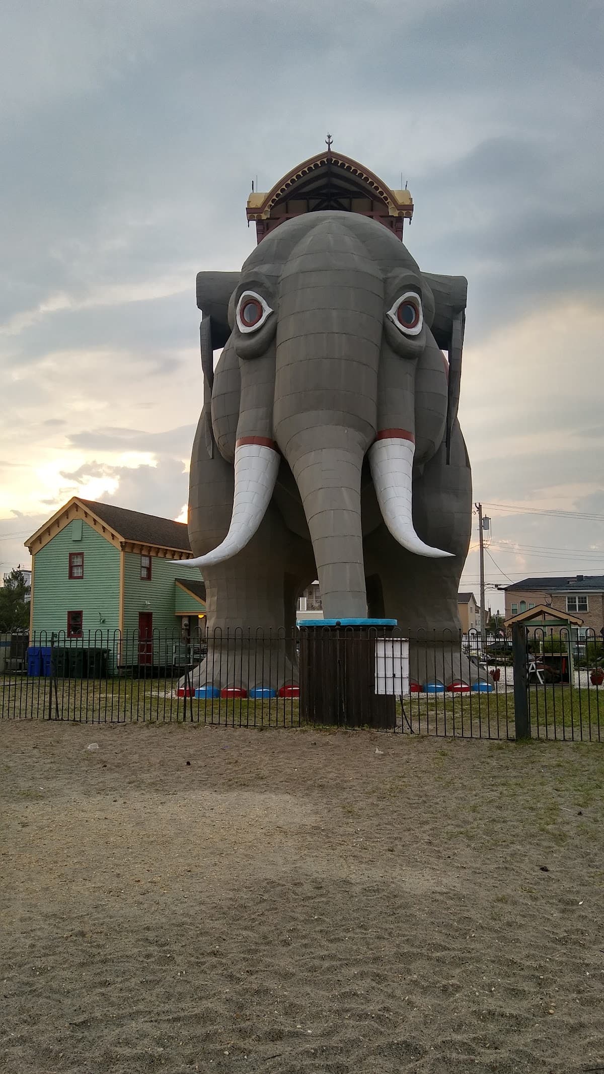 Margate Pier surf spot