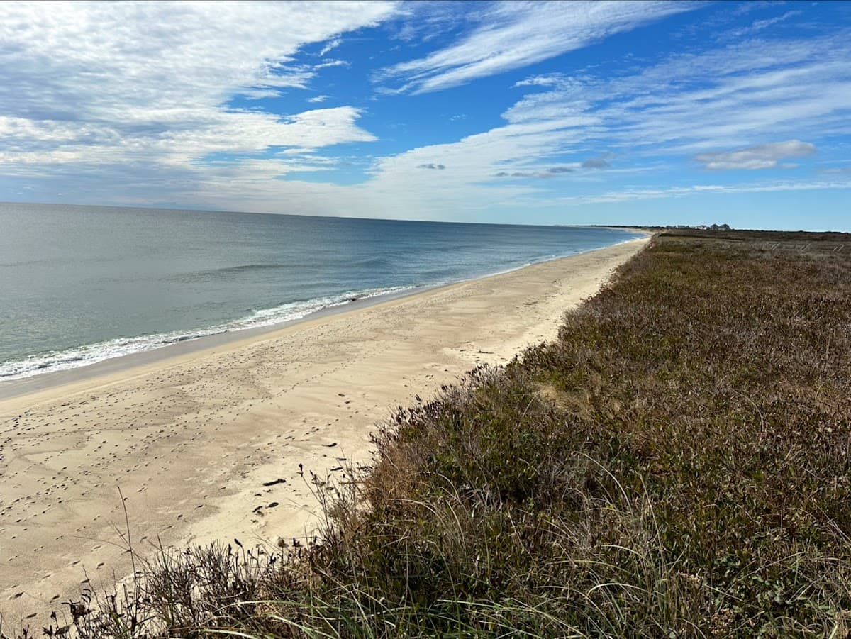 Madaquecham surf spot