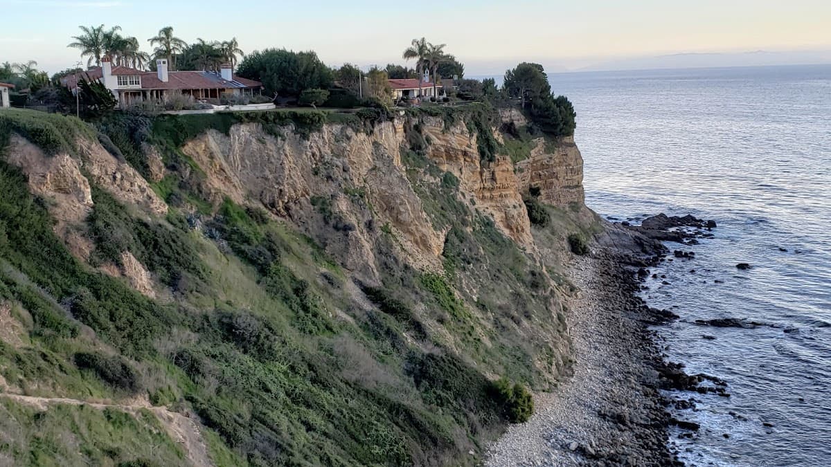 Lunada Bay surf spot