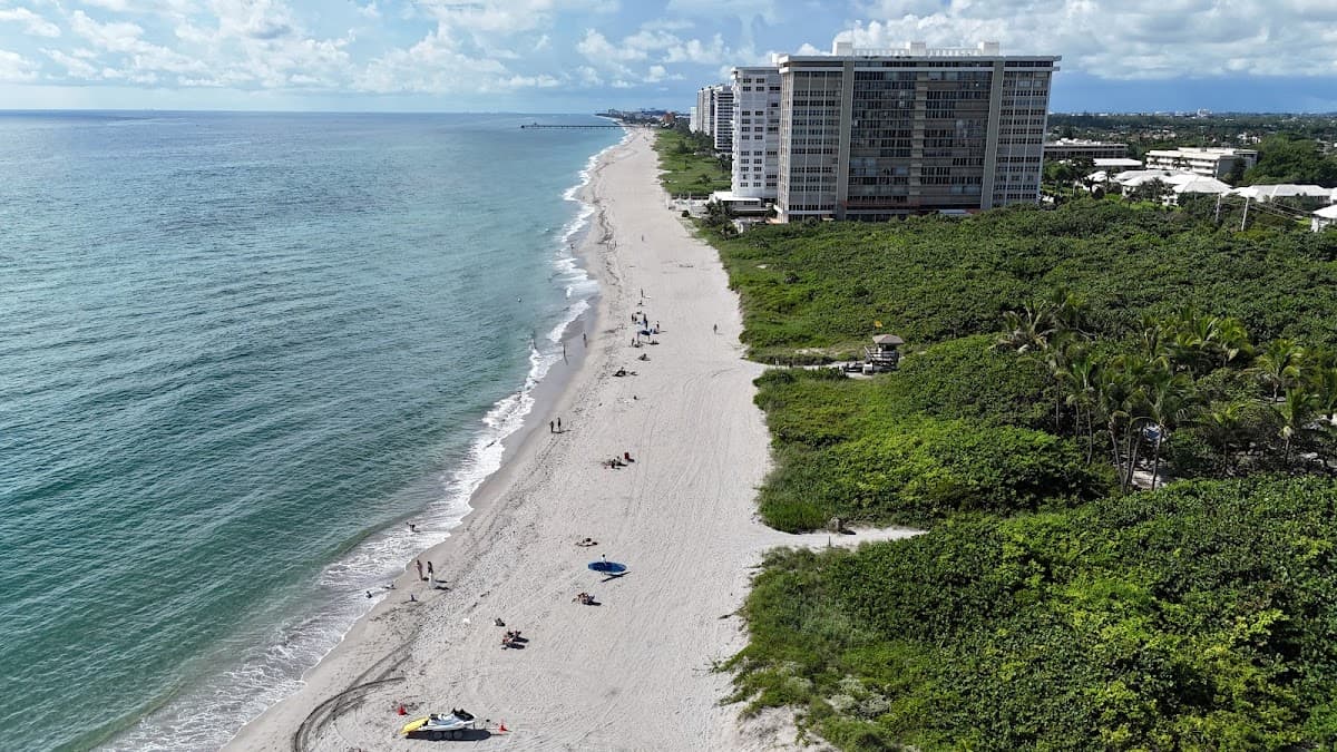 Boca Raton Inlet surf spot
