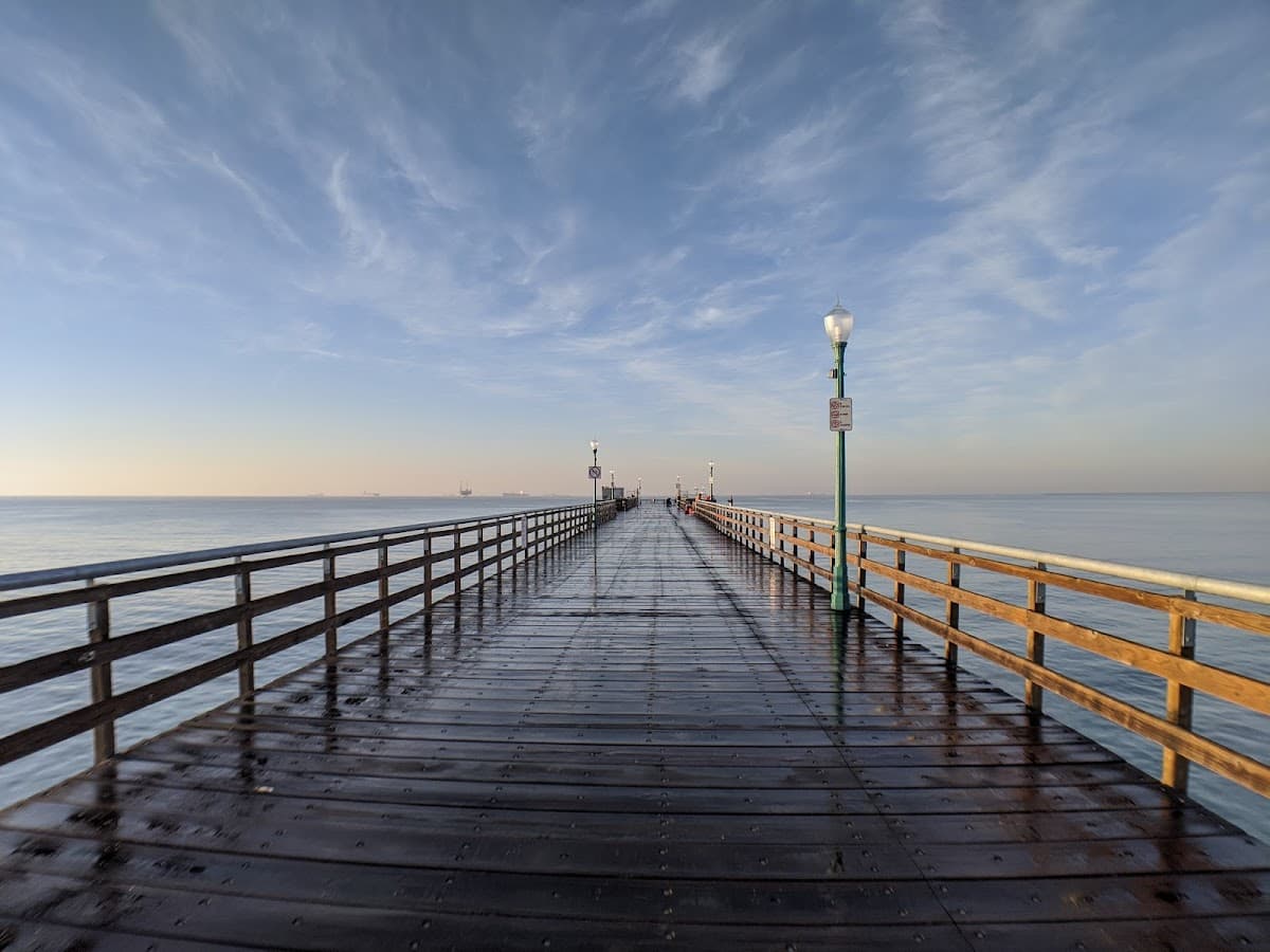 Seal Beach Pier surf spot