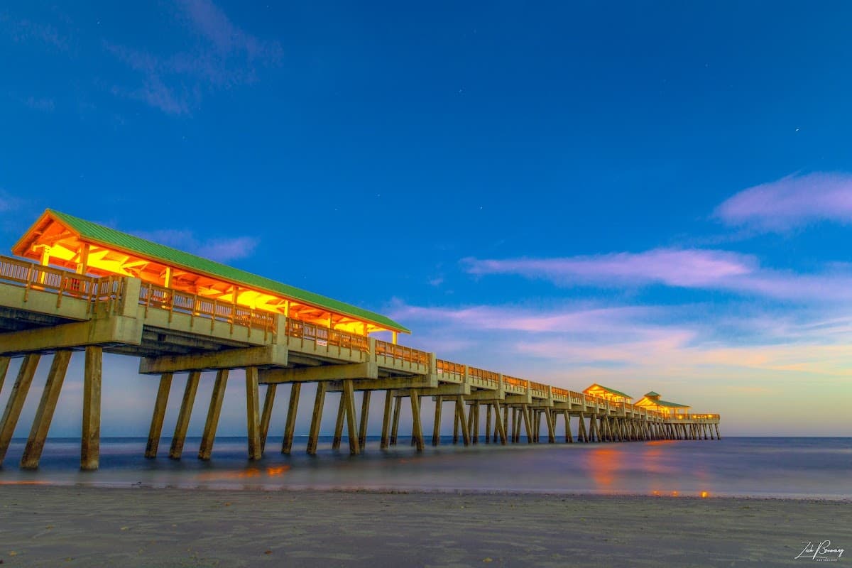 Folly Beach Pier surf spot