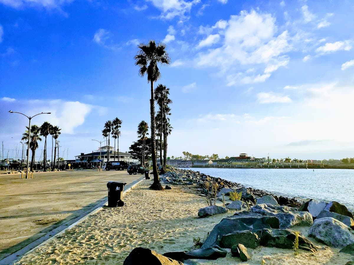 72nd Place surf spot