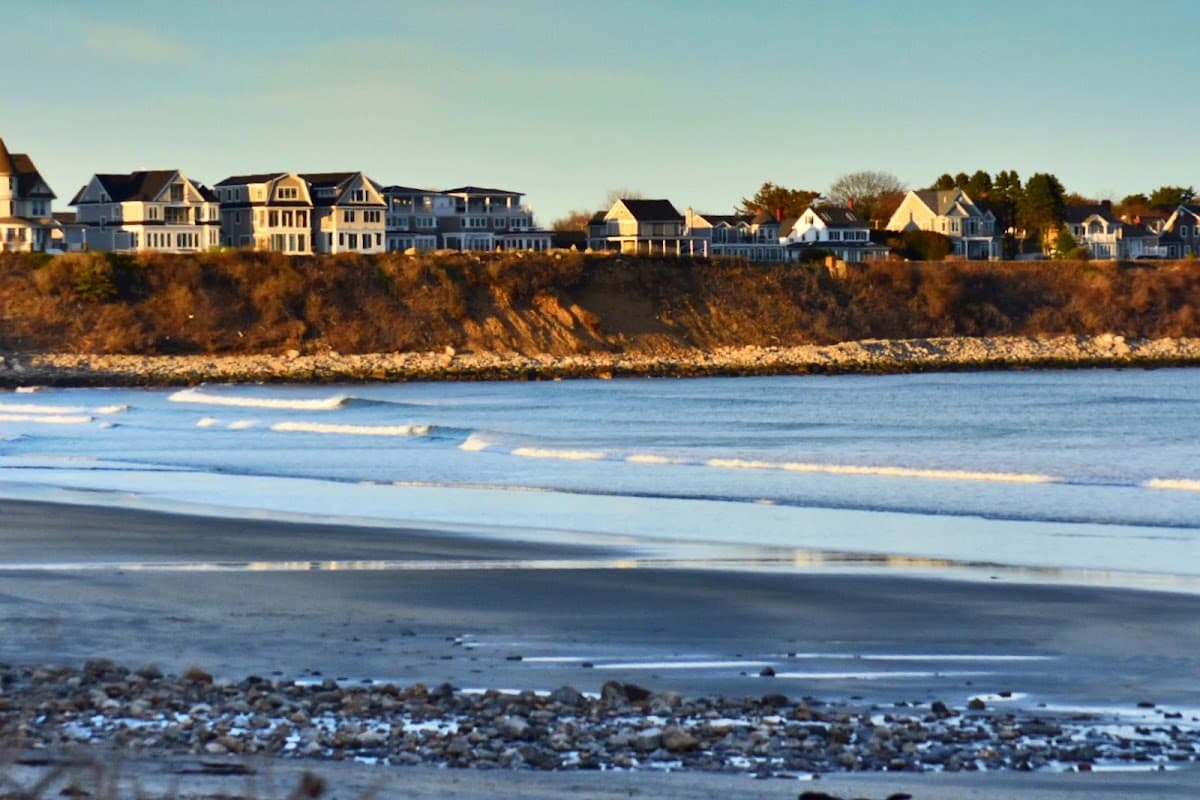 Long Sands surf spot